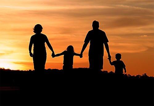 父亲记录孩子成长