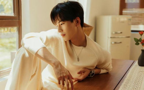 张凌赫在综艺节目中的表情特写