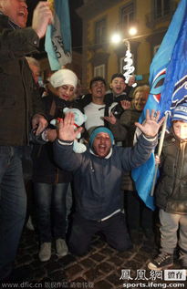 抖音爆火的苏超各队在线对歌，原来足球也能这么玩！