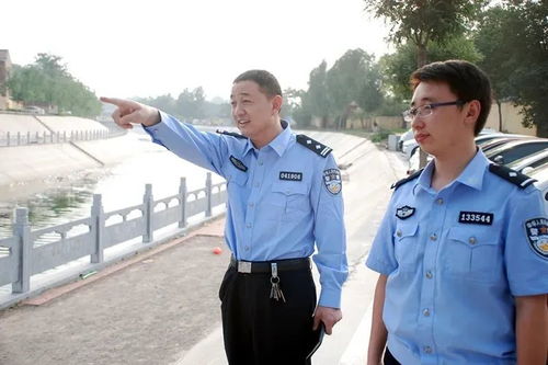 副所长执法不当现场照片