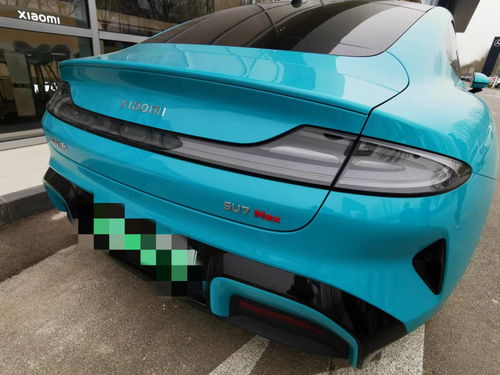 山寨小米YU7与真车对比图