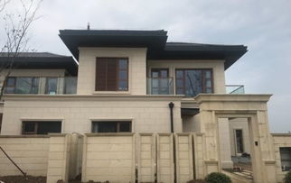 北京某小区居民楼外观图