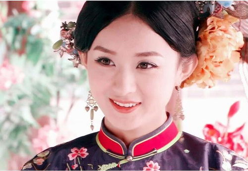 赵丽颖在剧中一人分饰多个角色片段