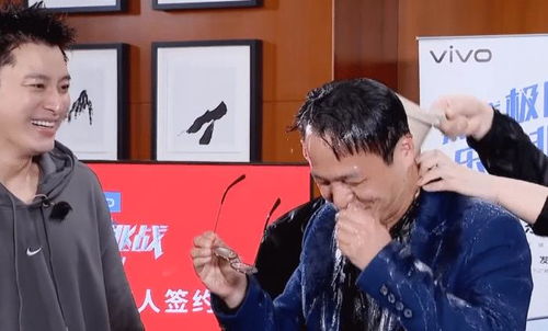 雷佳音与岳云鹏在剧中争吵搞笑片段