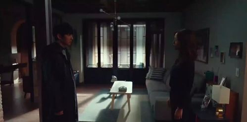 网剧勾心剧照男女主对峙场景