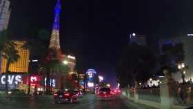 洛杉矶街头夜景与人群狂欢