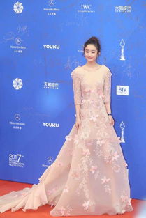 赵丽颖新加坡电影节造型图