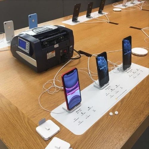 苹果系统大一统：从生态闭环到玻璃材质的革新之路