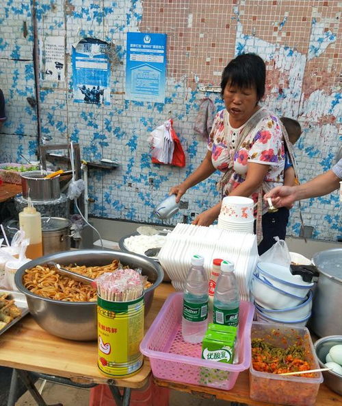 悲剧再现！8旬老奶奶店门口吃早餐竟被撞身亡，谁来为安全买单？