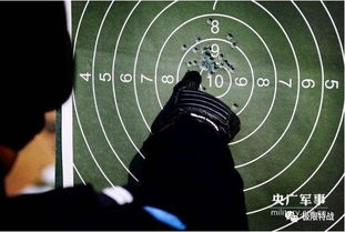 防暴警察发射防暴弹