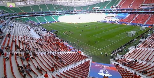 央视为何不转播国足比赛？球迷免费看球成奢望？真相全在这了