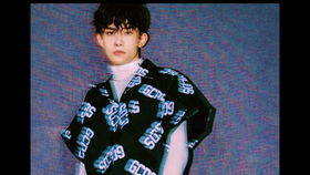 易烊千玺在节目中听到玺子哥后的表情反应