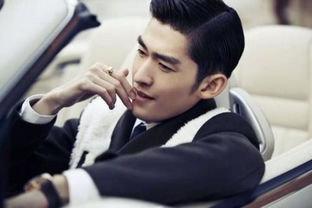 张翰40岁扮高中生引热议，网友：年龄不是借口