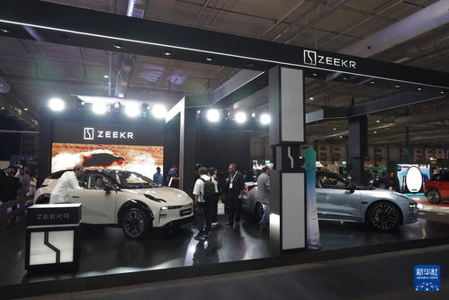 展会上新能源汽车展区