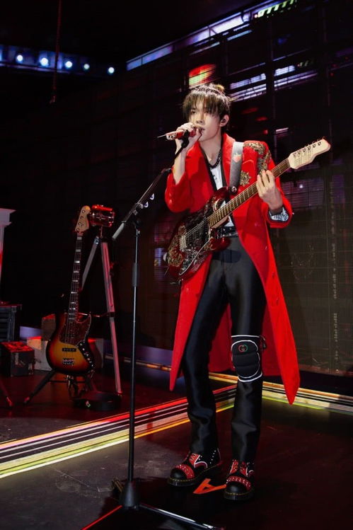 易烊千玺广州演唱会来了！万人齐聚海心沙，青春与热爱的狂欢夜