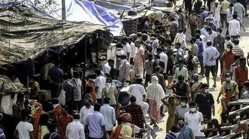 印度民众悼念空难遇难者