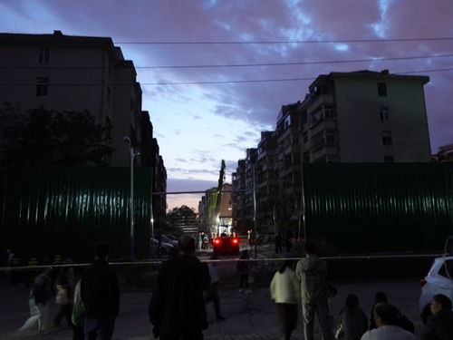 爆炸后的太原小区现场