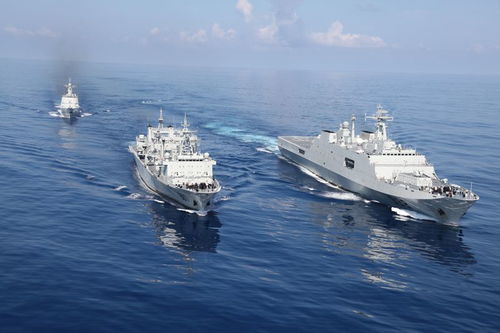 中国海军舰艇编队访问外国港口