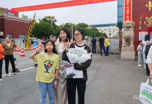 重庆县长溺子爱妻，家庭腐败成全县警示！5000干部接受教育背后的故事