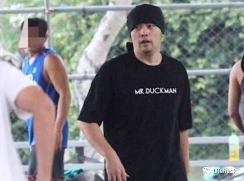 周杰伦跳操照片