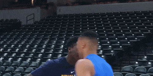 步行者主场力克雷霆，球迷狂欢夜引爆印第安纳！