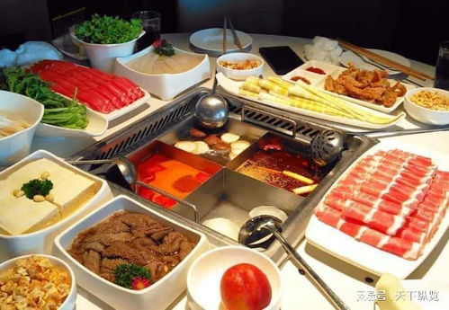 海底捞小锅火锅用餐场景