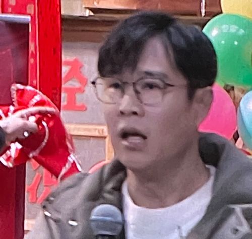 沈佳润与小沈阳父女同框合照