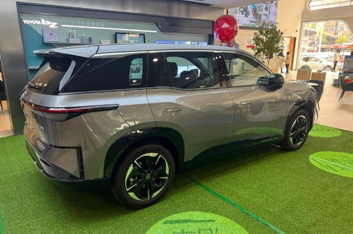 广汽丰田铂智3X实拍图