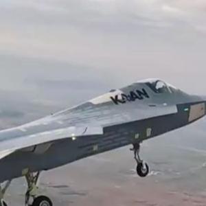 土耳其航空展展示可汗战斗机模型