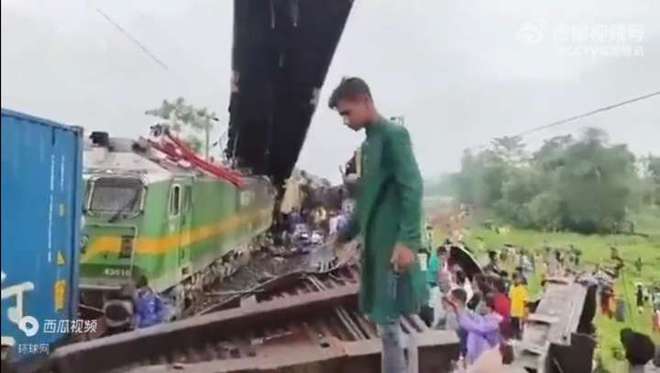 印度坠机事故致超290人死亡？真相背后令人深思