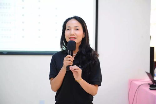 孙燕姿粉丝在社交媒体上热烈讨论合作事件