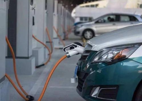 新能源汽车与传统燃油车对比图