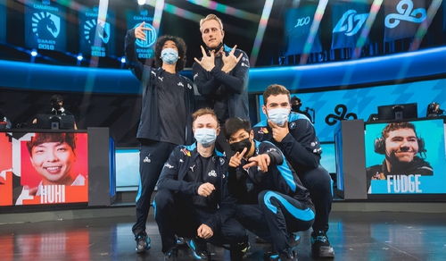 BLG战队全员庆祝胜利时刻
