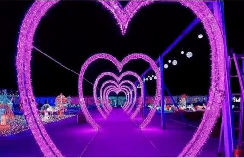 天街奇妙梨想生活节主舞台灯光秀