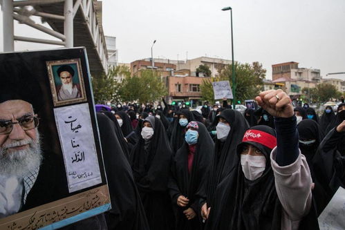 伊朗民众悼念已故科学家法赫里扎德