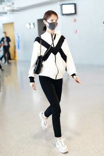 金晨赛车突发故障泪洒现场，网友直呼心疼！