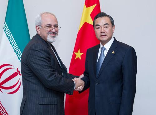 王毅深夜连拨两通电话，中东局势再掀波澜？