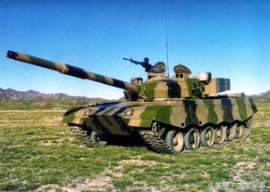 美军新型主战坦克在阅兵中亮相