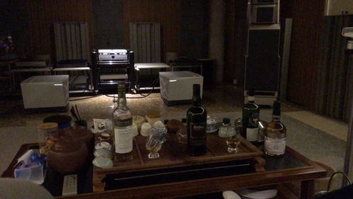 南哥这人脉可不是吹的：揭秘他背后的故事与社交圈