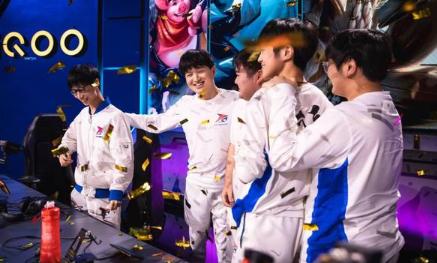 肖战向前走别回头，粉丝泪目：这一次，他真的长大了