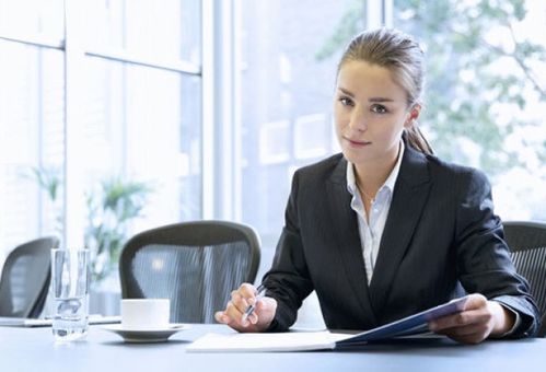 女企业家控诉被“做局”接手14万吨废石，腾讯热搜引爆舆论