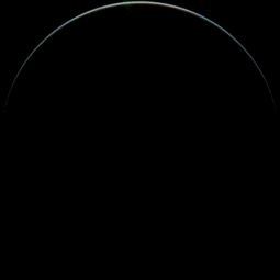 程序员加班使用电脑画面