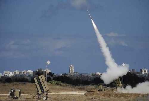 以色列防空部队发射拦截导弹