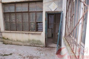 老人居住的老房子外观