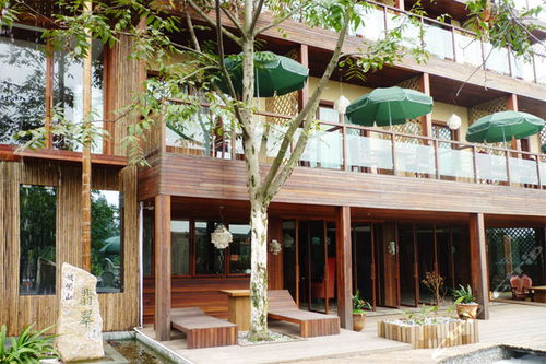 22岁中国游客从泰国酒店坠亡事件背后：意外还是隐患？