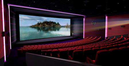 万达电影院内观众观看热门电影的场景