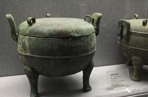 洛阳博物馆青铜器走红，网友惊呼：这不是LABUBU吗？