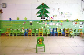 去年全国幼儿园减少2万多所，我看到的不只是数字，更是时代的变迁