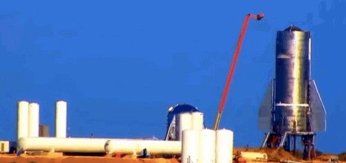 星舰原型机高空测试爆炸瞬间