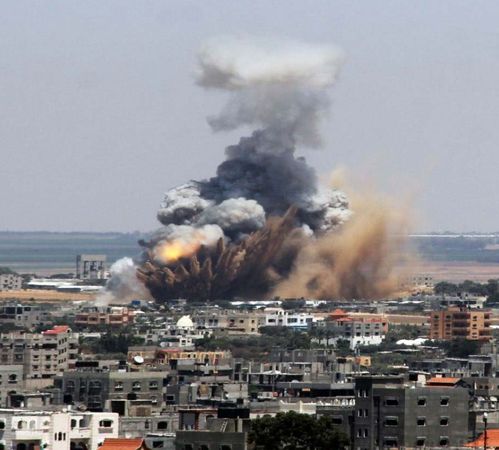 以色列军队进行空袭作战